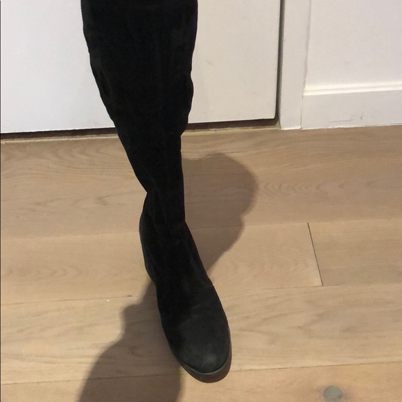 Stuart Weizman Tieland - Picture 3 of 3